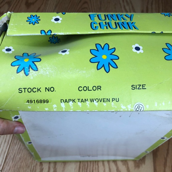 FUNKY CHUNKY Dark Tan Woven Platform Sandals - Picture 10 of 10